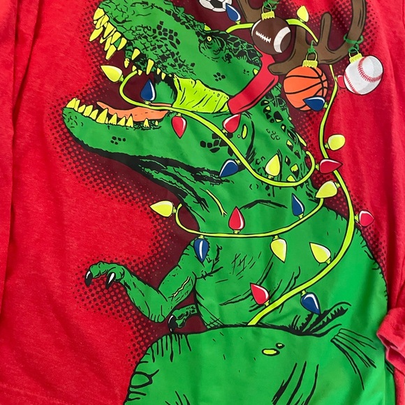 Boys Holiday Ls tee! Adorable dinosaur tee. 6/7 - Picture 2 of 3